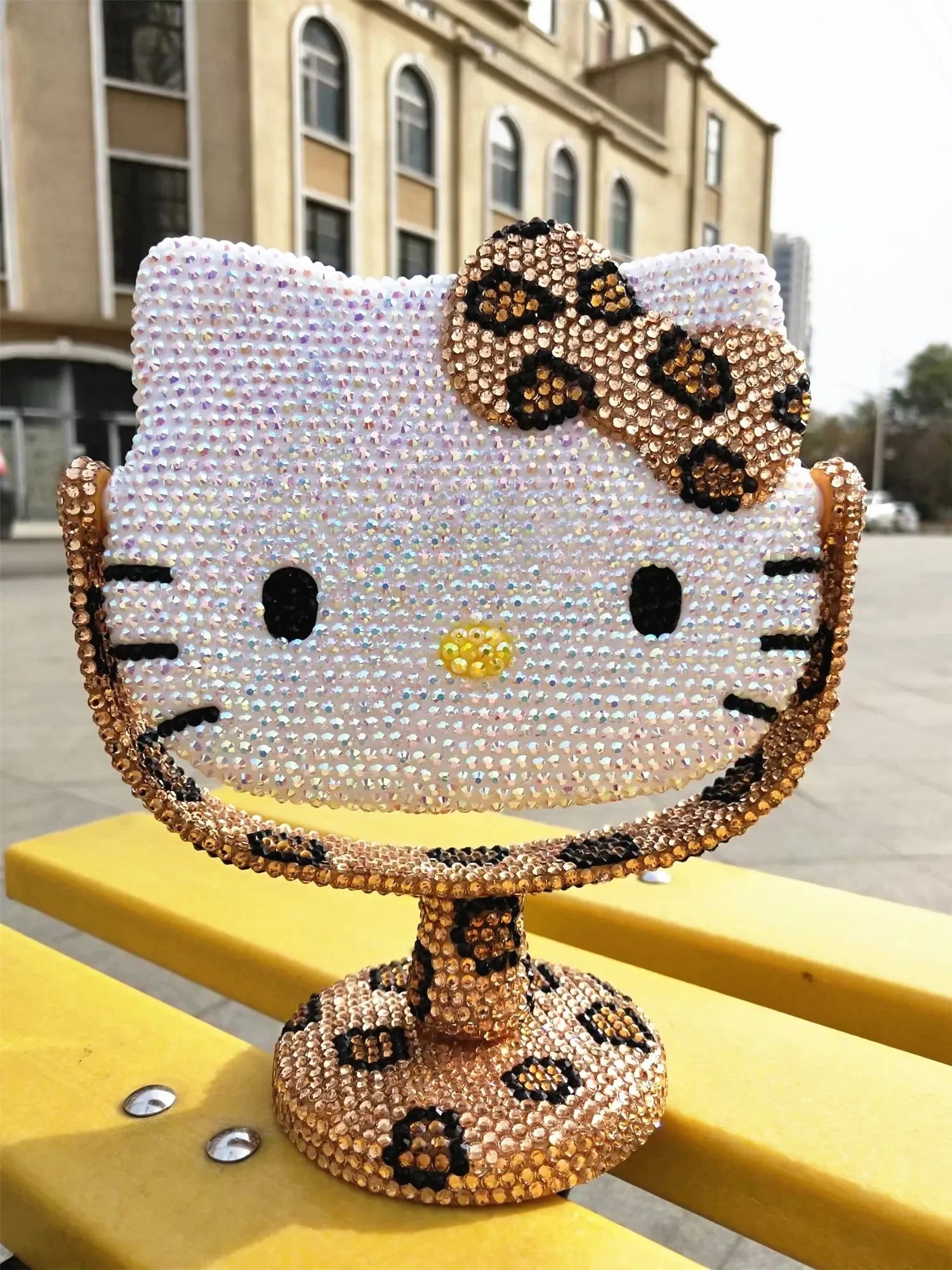 Kawaii Hello Kitty Vanity Mirror Cartoon Shiny Rhinestones Cute Beauty Handheld Mirror Diamond Pink Flip Lovely Birthday Gifts